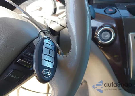 2016 Nissan Quest Platinum/S/Sl/Sv z USA, uszkodzony, nr VIN JN8AE2KP3G9155809